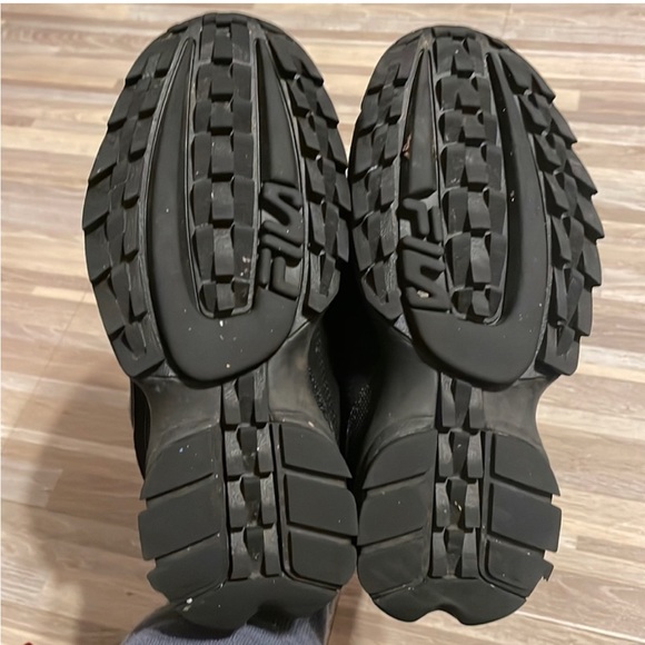 Girls black fila 3.5 disruptor 2 - Picture 4 of 6